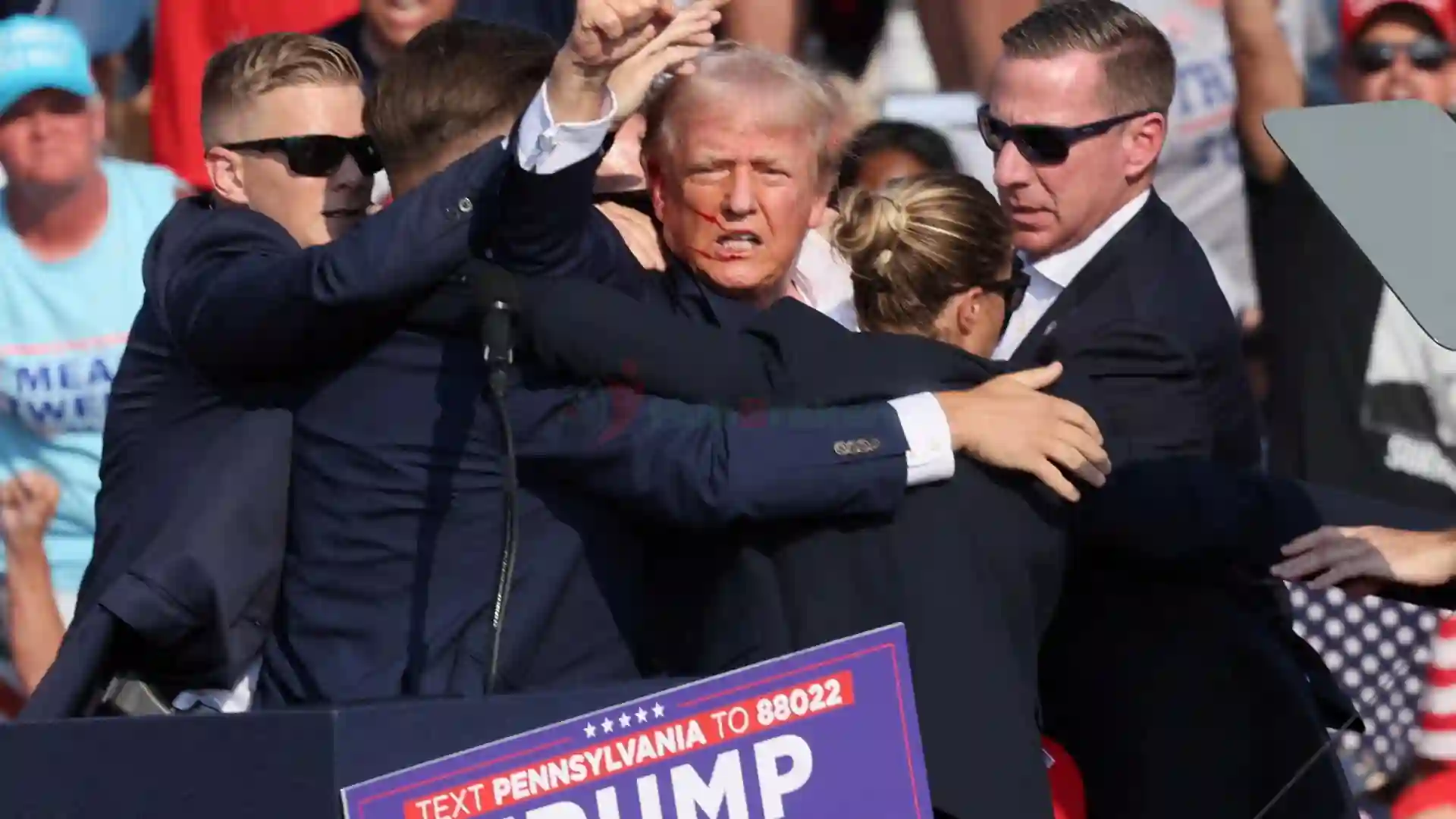 Trái phiếu Kho bạc Mỹ giảm giá, đồng USD duy trì sự ổn định sau vụ ám sát bất thành ông Trump - ngày 15/07/2024.