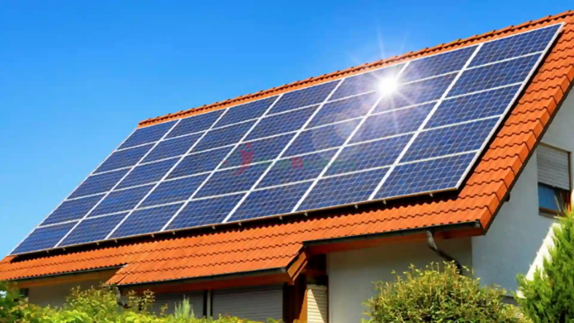 Miền Bắc Được Cho Phép Bán 20% Công Suất Điện Mặt Trời Mái Nhà - Ngày 27/07/2024